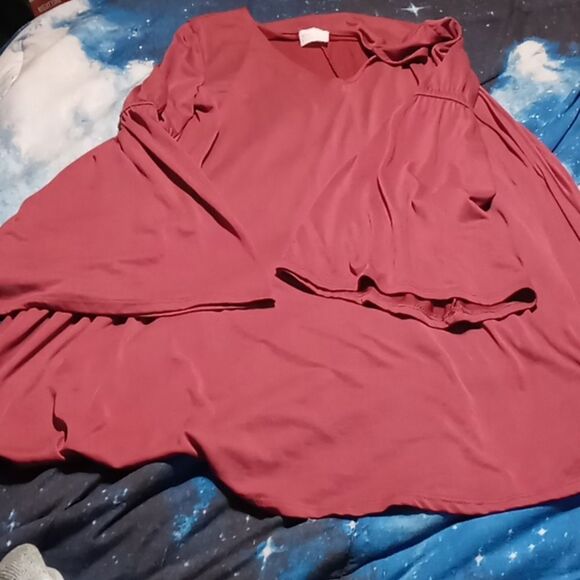 Tunic  - Picture 1 of 4